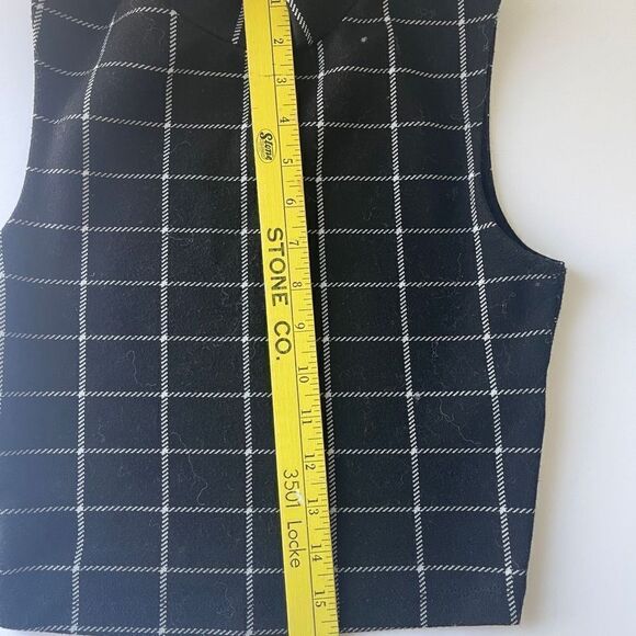 Hollister Black Window Pane Check Crop Top - Picture 4 of 7